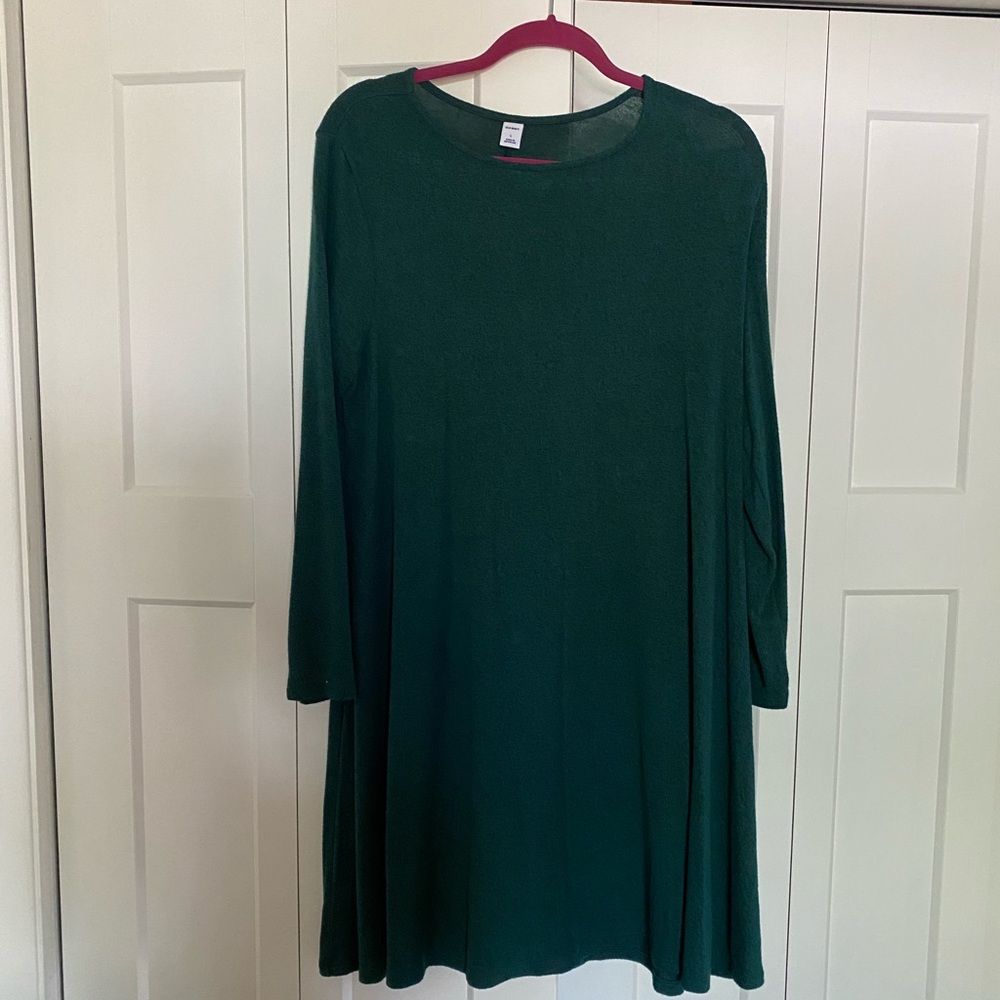 Beautiful jewel tone green swing dress, worn once
